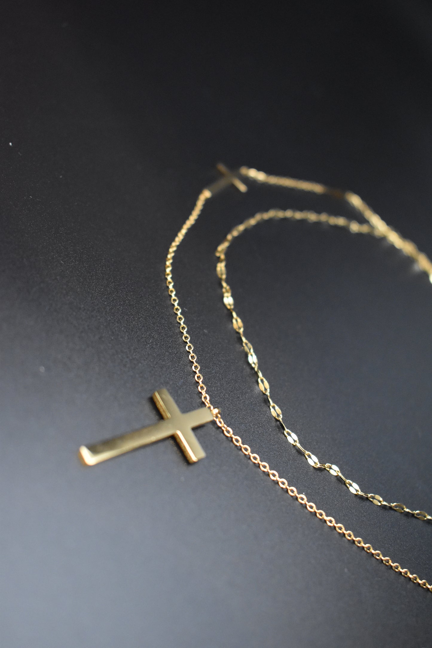 Three Crosses Necklace Gold