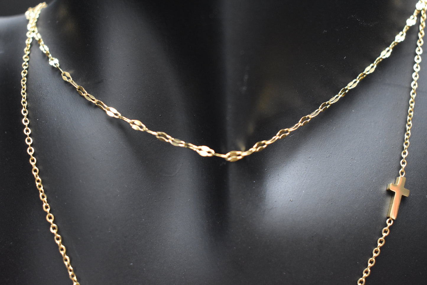 Three Crosses Necklace Gold