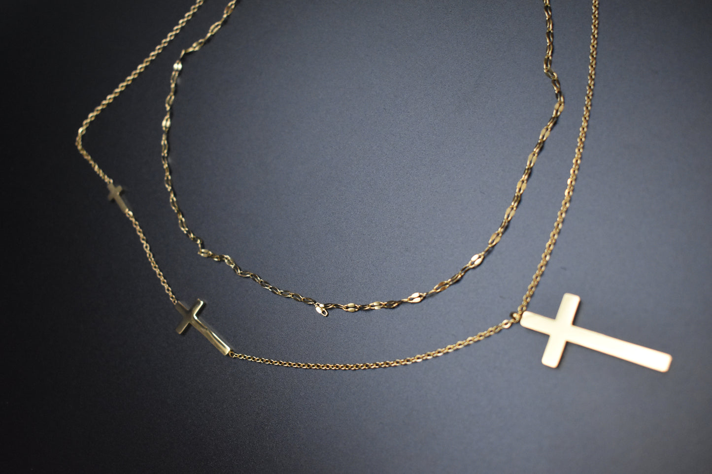 Three Crosses Necklace Gold